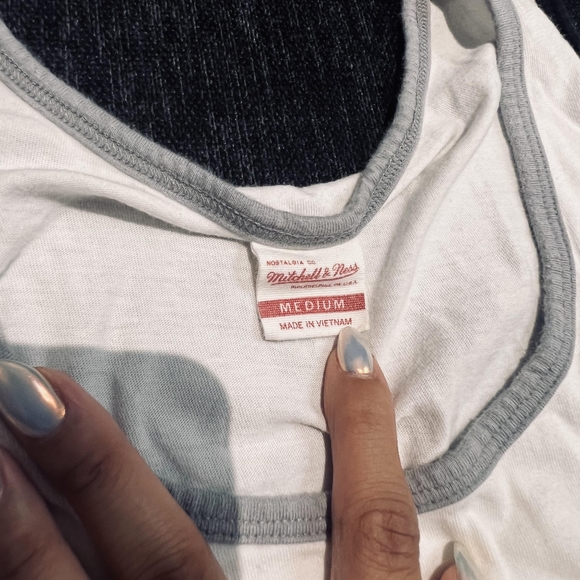 Mitchell & Ness Brooklyn Nets jersey size Medium - Picture 3 of 3